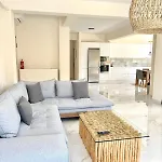 Villa Falcone Resident